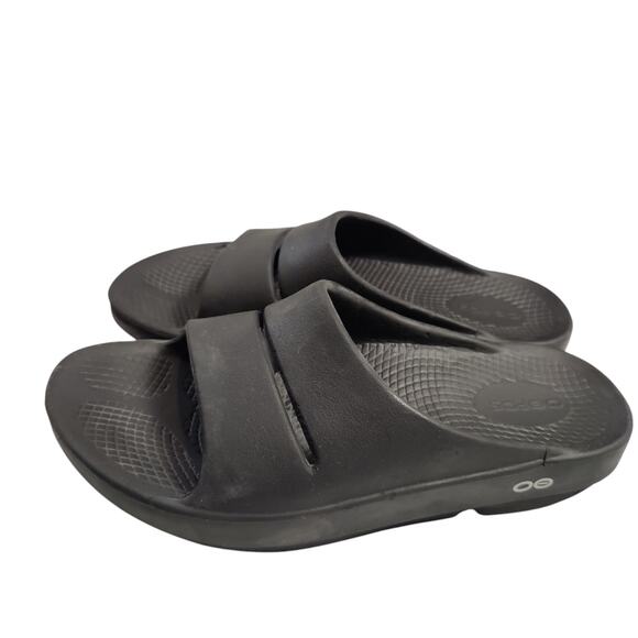 OOFOS M6-W8 Ooahh Two Strap Recovery Sport Flex Slide Sandals Black - Picture 1 of 9